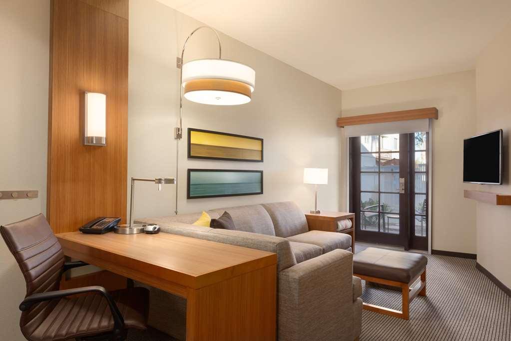Hyatt Place Phoenix Chandler - Fashion Center Номер фото